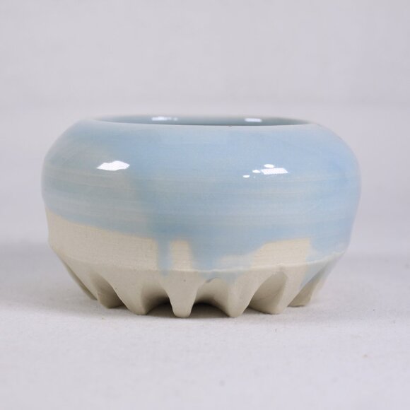 small ceramic baby blue bowl, handmade pottery key dish, tea light dish - Picture 3 of 8